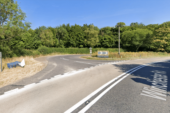 Motorcyclist killed in crash with HGV on A272 between Petersfield